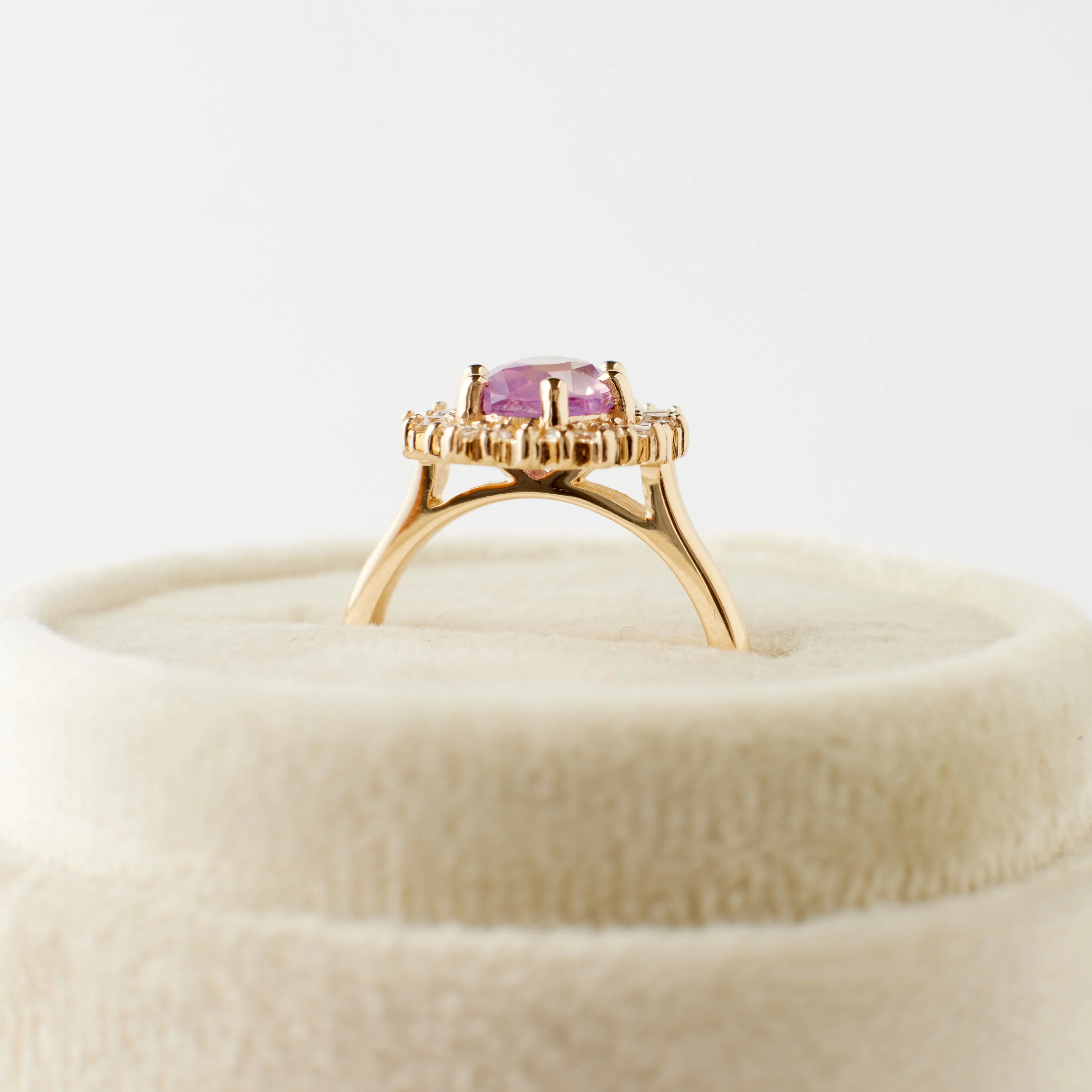 Arielle Ring - 2.10 Carat Pink Purple Oval Sapphire