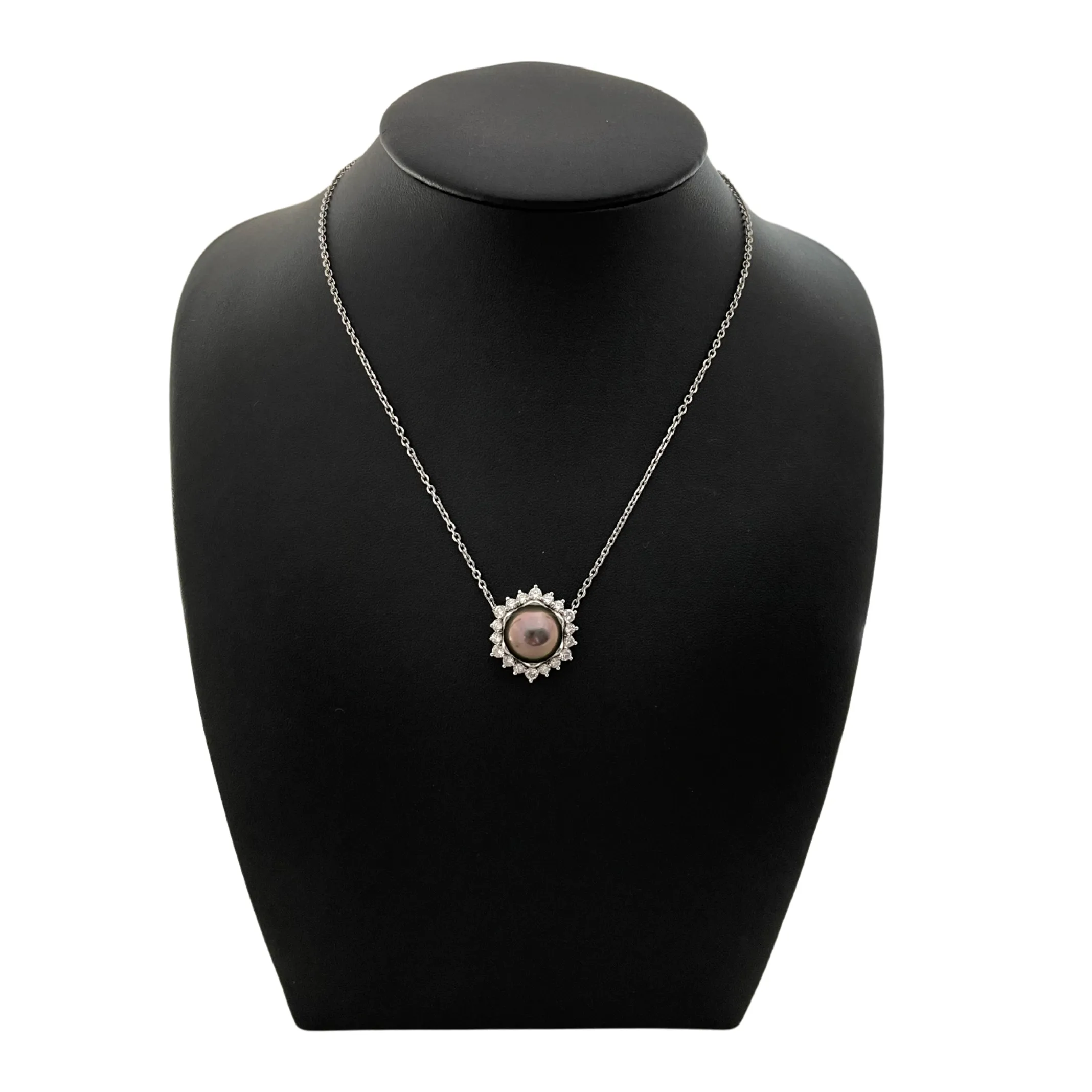 Daisy Exclusive Peacock color Tahitian Pearl and Diamond Platinum Necklace