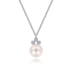 Diamond and Pearl Necklace in 14K White Gold