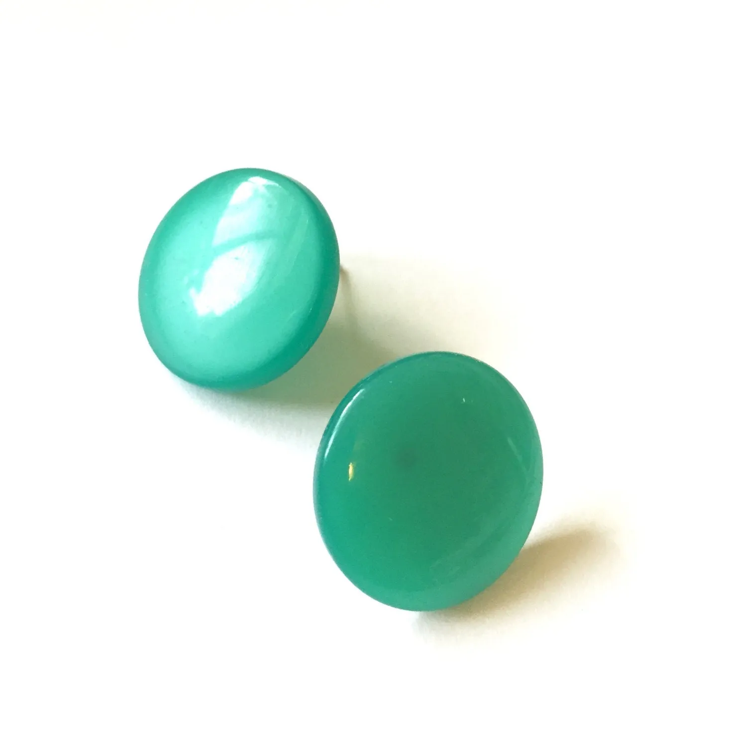 Emerald Green Moonglow Beveled Disc Stud Earrings