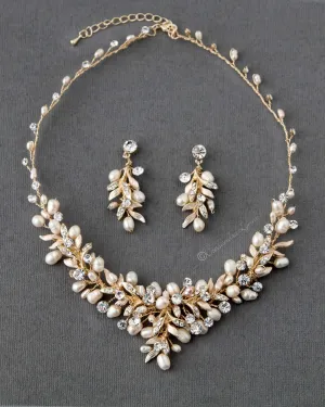 Gold Bridal Necklace Set of Pearls and Crystals