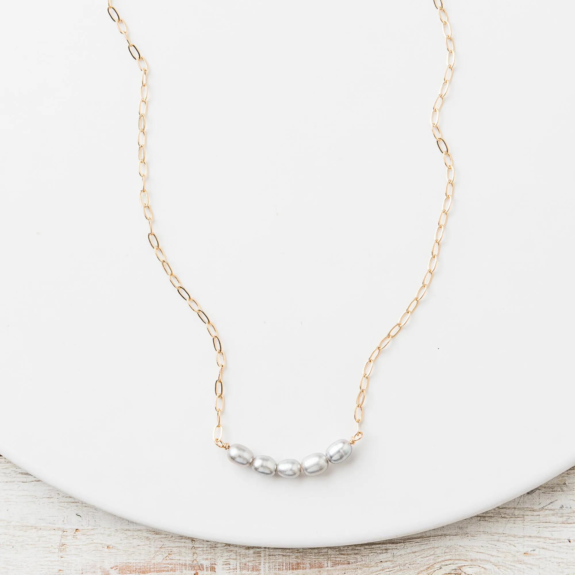 Gray Pearl Arch Necklace on Drawn Cable Chain