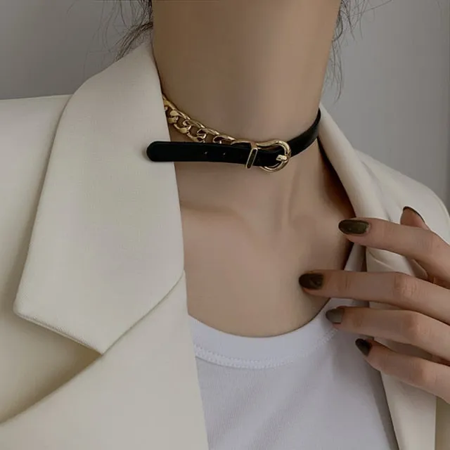 Korean Style Simulation Pearl Asymmetric Choker Multilayer Necklaces For Women Trendy Naive and Romantic Clavicle Chain 2021 New