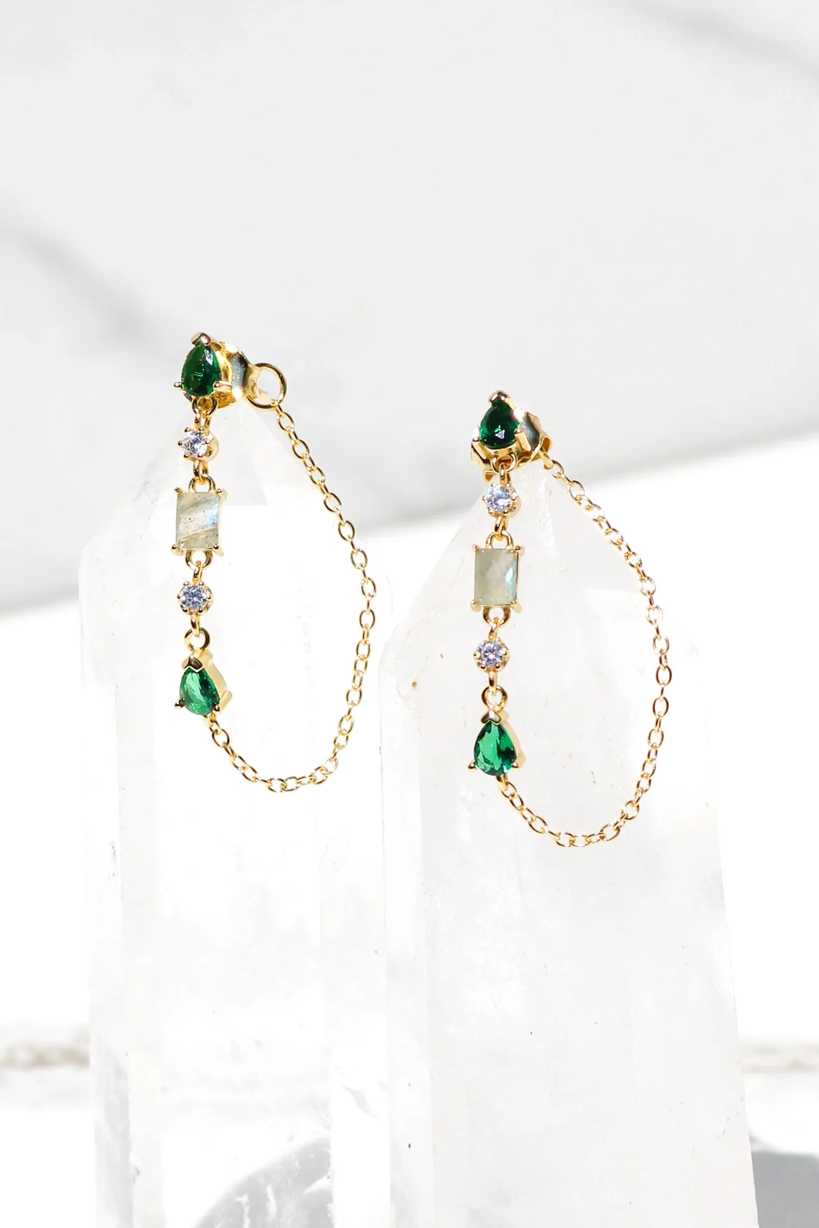 Native Gem Droplet Earrings 14kgv - Emerald CZ & Labradorite