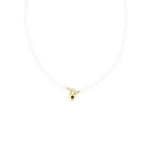 Pearl necklace with gold coloured heart shape closure