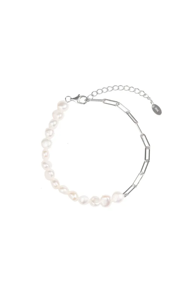 Pearls & Links Bracelet By GA