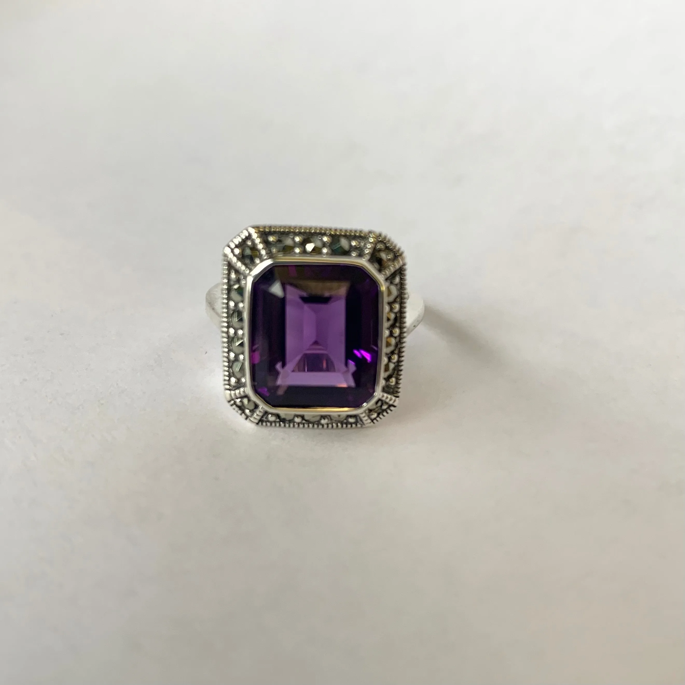 Queen Solitaire Amethyst Ring