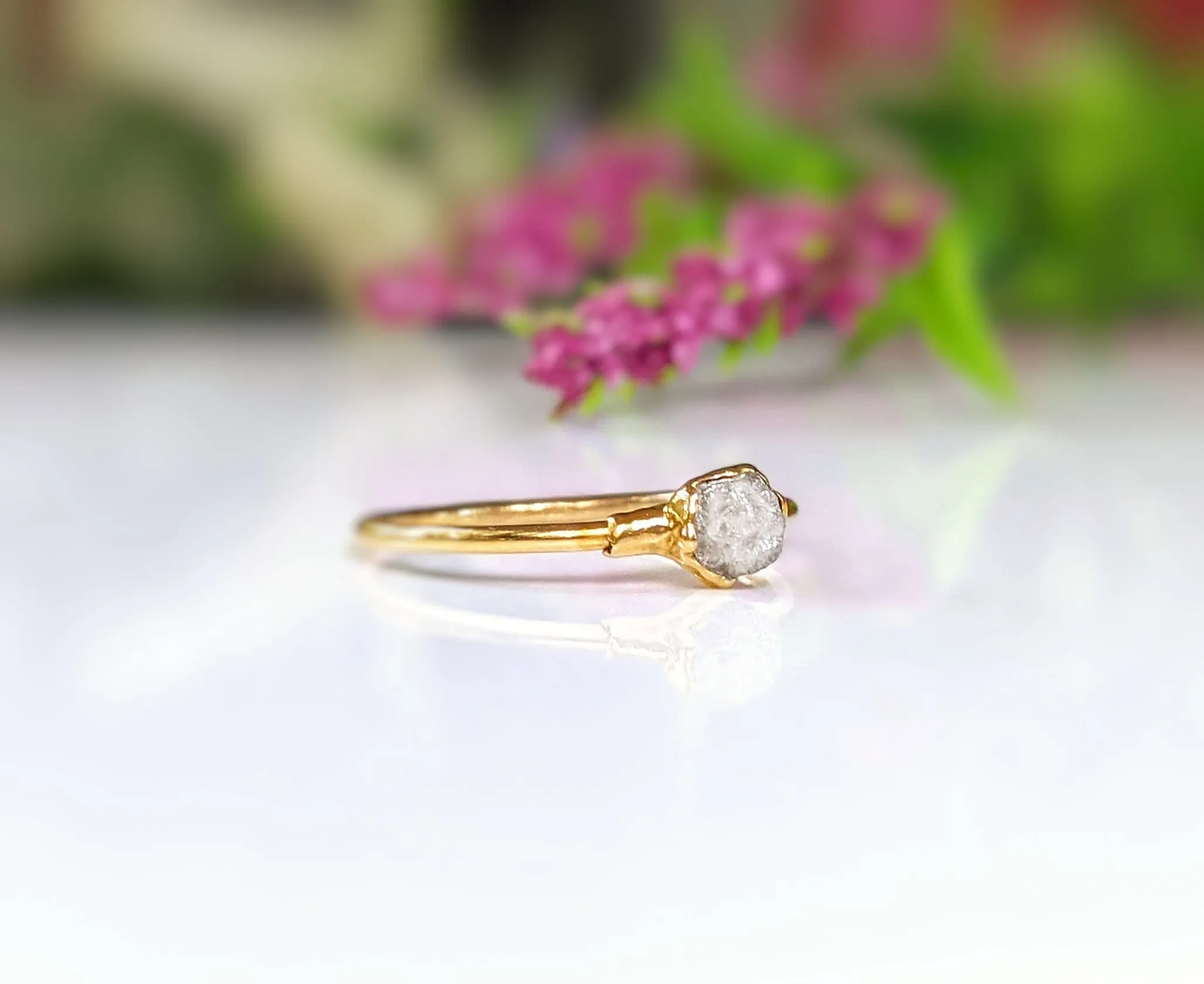 Raw diamond engagement ring set